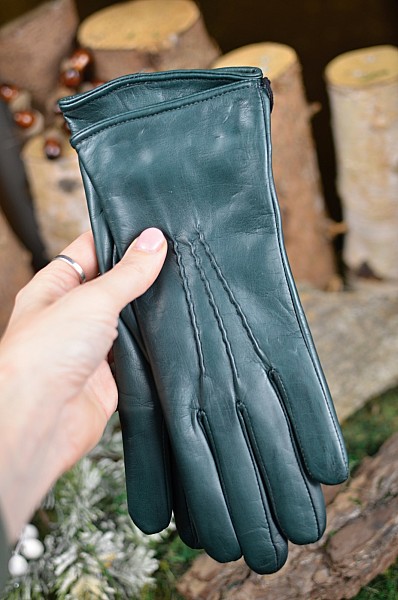 Rukavice zimní s ruční výšivkou Green