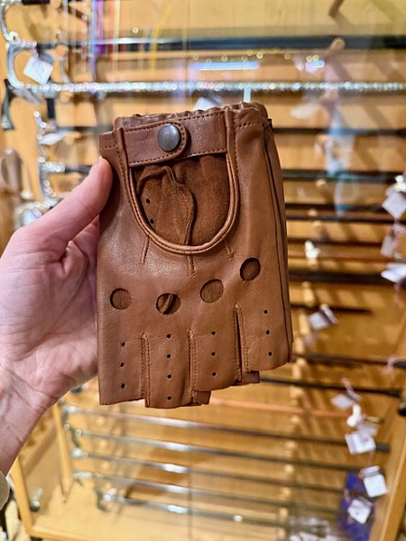 Moderní bezprstové rukavice na řízení pro pány