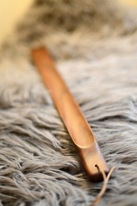 Dřevěná nazouvací lžíce z růžového dřeva 