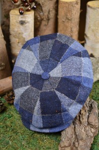 Bekovka Panel Cap Virgin Wool Check Lierys modrá
