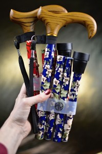 Vycházková hůl skládací Morris FLOWER (81-91 cm)