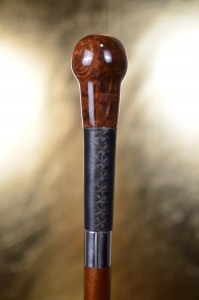 Vycházková hůl sběratelská s čepelí Maraging