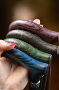 Vycházková hůl Jasan Color