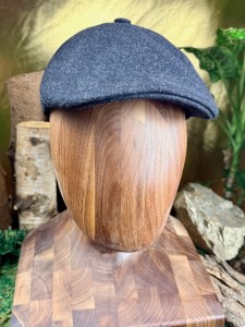 Bekovka Gatsby vlněná tmavě šedá