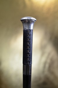 Vycházková hůl sběratelská s čepelí ANTIK