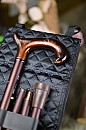 Vycházková hůl skládací Deluxe Perlmutt + obal (77-87 cm)