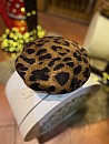 Dámský baret leopard tmavší Personality